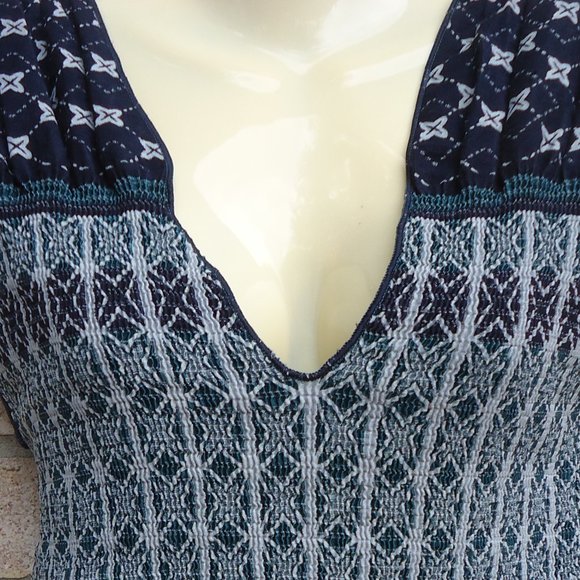 SIZE S. Max Studio Smocked V-neck Fit & Flare Dress. - Picture 16 of 16